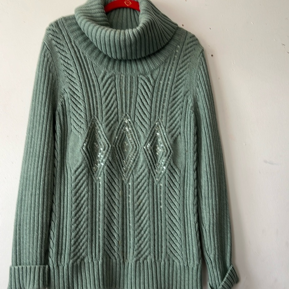 Talbots chunky cable knit size L